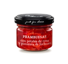 Frambuesas con Pétalos de Rosa y Pimienta de Sichuan